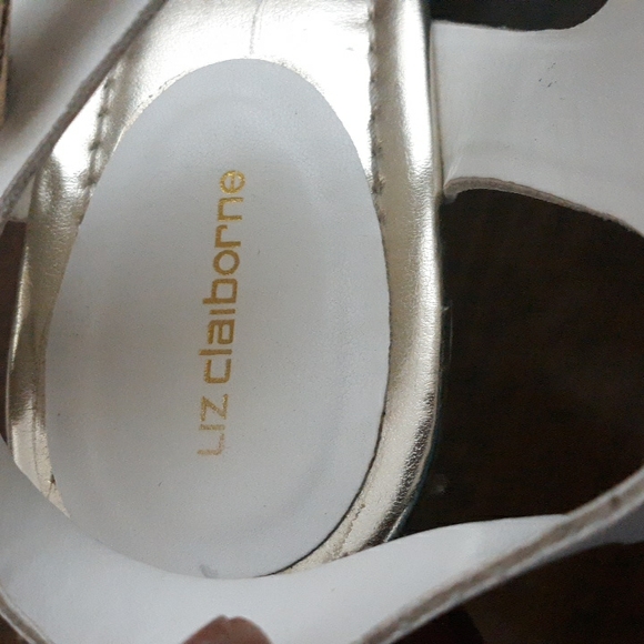 Shoes - Picture 6 of 6